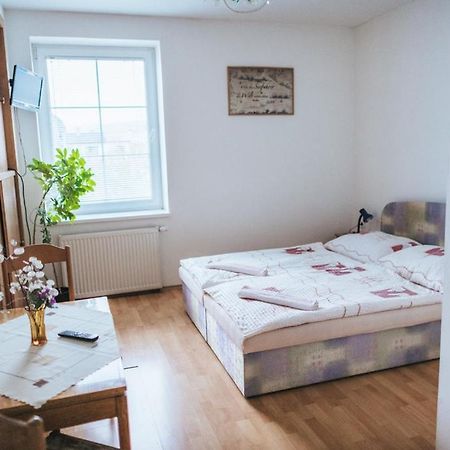 Klub U Namornika Dvůr Králové nad Labem Kültér fotó